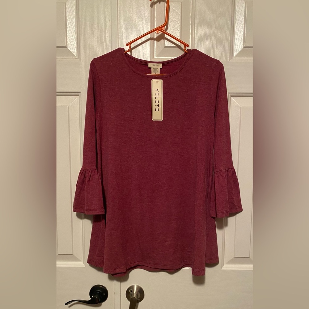 Yelete Burgundy Top